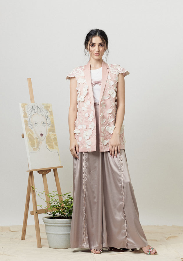 Grey flared pants with scallop detailing