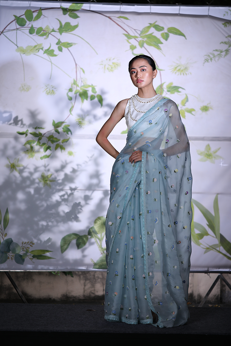 Blue Fountain Sari