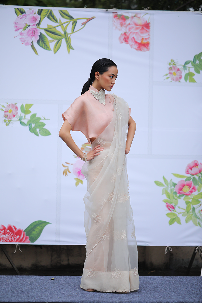 Lily Sari