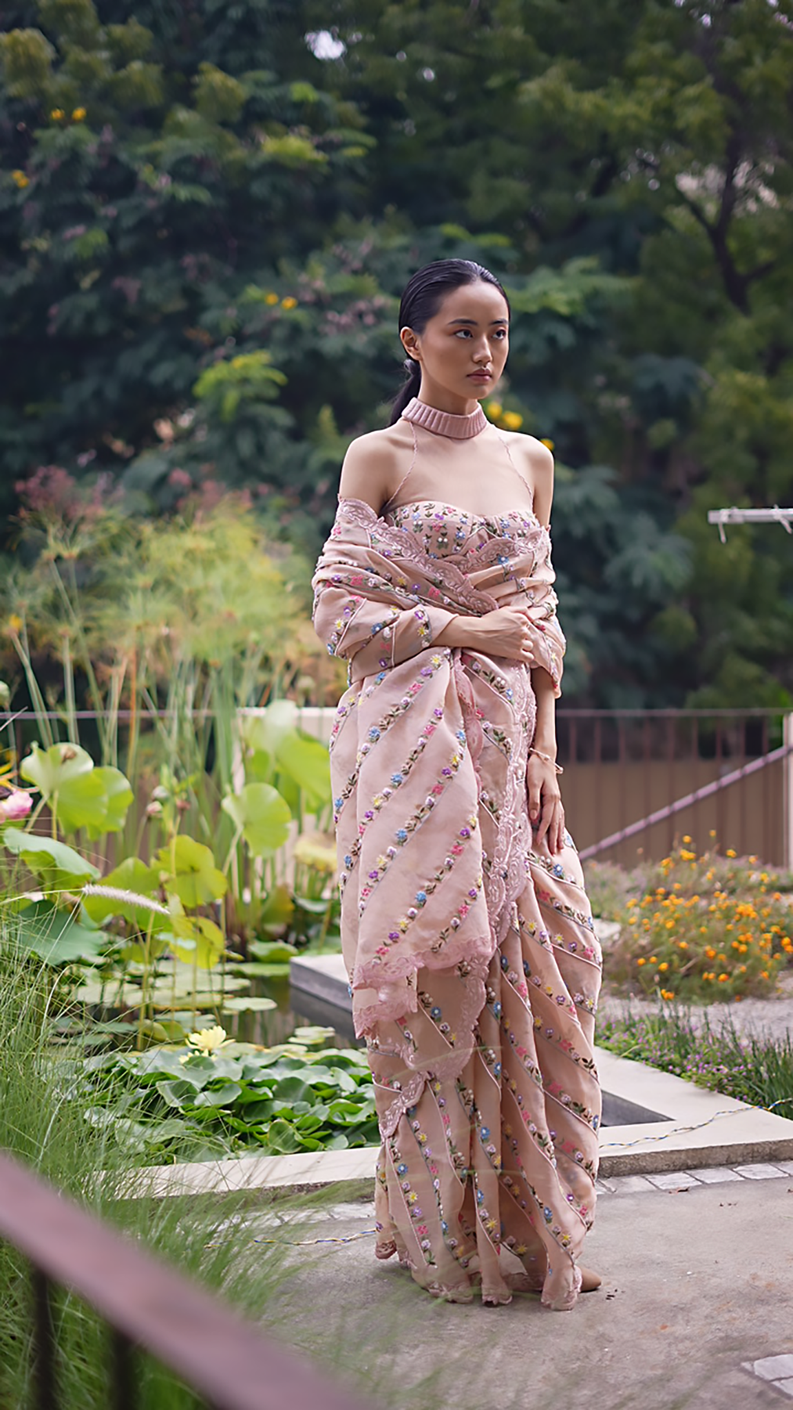 Bloom Sari Nude