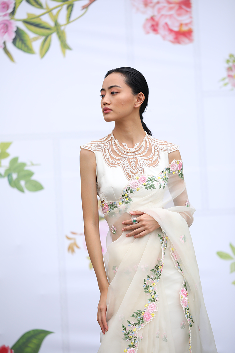 Gardenia Sari