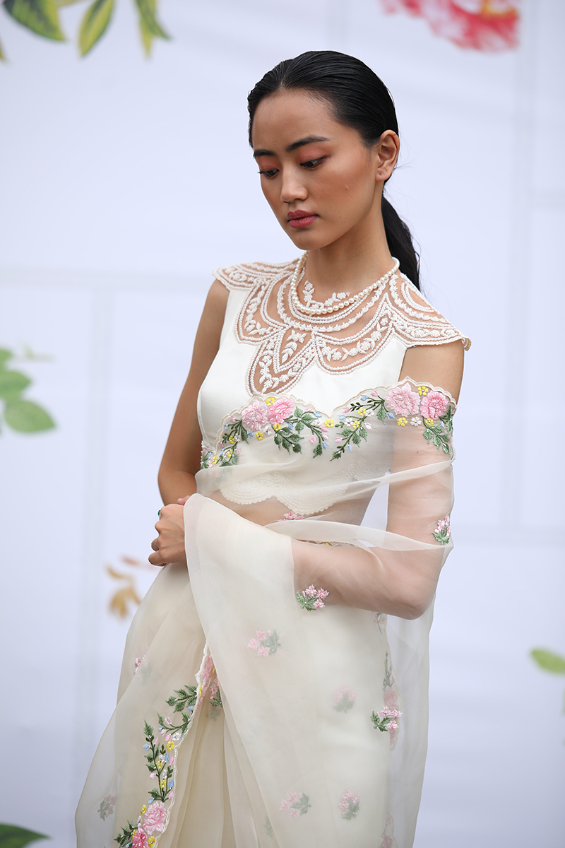 Gardenia Sari